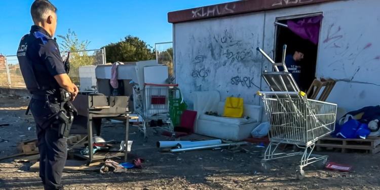 Desaparición histórica: Demolida la antigua caseta de transformación eléctrica en la calle Solana de Torrejón