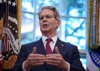 El Secretario del Tesoro de EE. UU. Elogia la Sorprendente Resiliencia de Bitcoin 4 El Secretario del Tesoro de EE. UU. Elogia la Sorprendente Resiliencia de Bitcoin