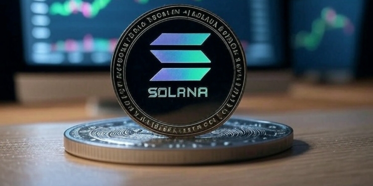 Las entradas en los ETF de Solana continúan con fuerza mientras Bitcoin y Ether enfrentan salidas sorprendentes