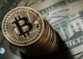 La sorprendente caída del precio del bitcoin en octubre: un hecho inédito en siete años