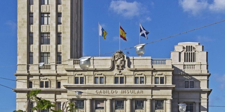 El Cabildo vende bitcoins por 10 millones que adquirió por solo 10.000 euros