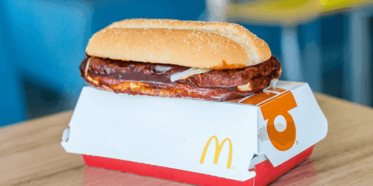 McDonald s Reactiva el Interés por Bitcoin con el Regreso del McRib