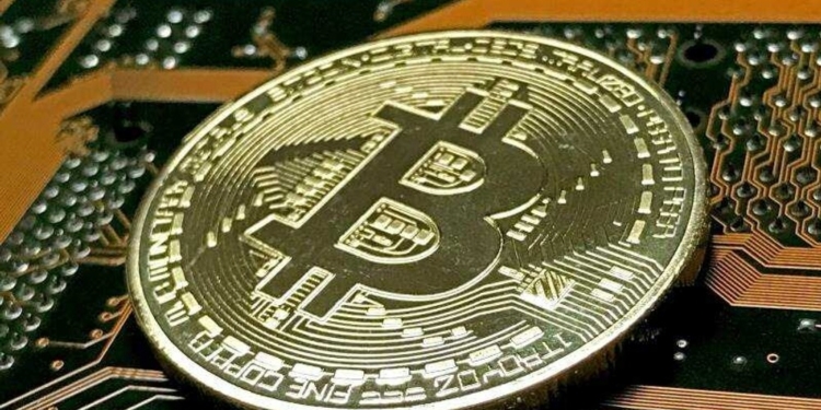 El desplome de Bitcoin: ¿qué es lo que provoca la caída por debajo de los 93.000 dólares en medio de la corrección de la IA? 1 El desplome de Bitcoin: ¿qué es lo que provoca la caída por debajo de los 93.000 dólares en medio de la corrección de la IA?