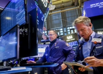 La caída del bitcoin deja sin aliento a sus nuevos seguidores de Wall Street: se esfuman 600.000 millones de dólares. 3 La caída del bitcoin deja sin aliento a sus nuevos seguidores de Wall Street: se esfuman 600.000 millones de dólares.