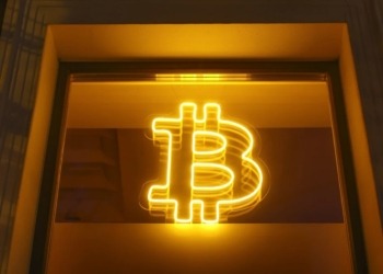 El pánico acecha a los inversores de bitcoin: ¿podría caer el precio hasta los 80.000 dólares? 4 El pánico acecha a los inversores de bitcoin: ¿podría caer el precio hasta los 80.000 dólares?