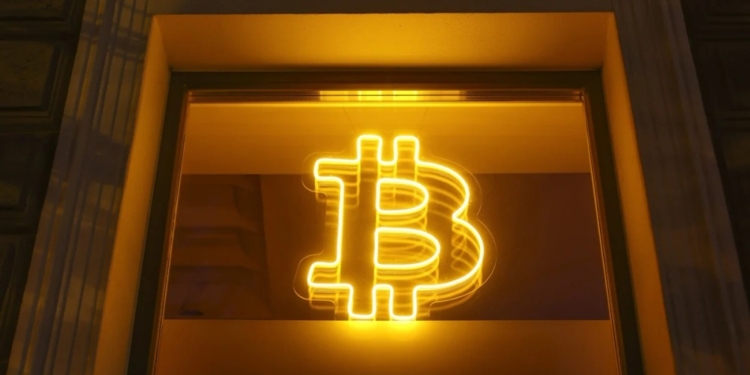 El pánico acecha a los inversores de bitcoin: ¿podría caer el precio hasta los 80.000 dólares?