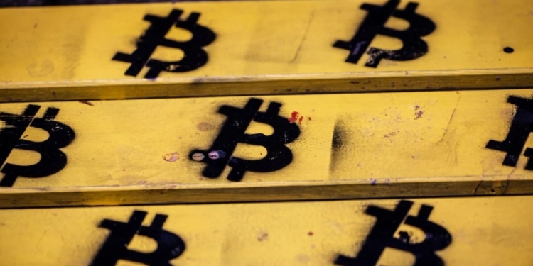 Los inversores en ETF de bitcoin enfrentan pérdidas tras caer por debajo de los 89.600 dólares. 1 Los inversores en ETF de bitcoin enfrentan pérdidas tras caer por debajo de los 89.600 dólares.