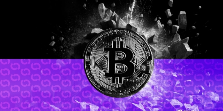 El desplome de Bitcoin a $81,868 provoca liquidaciones millonarias en la última hora