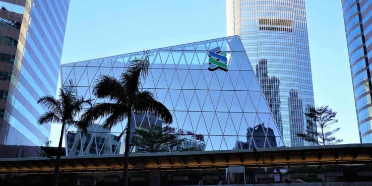 ¿Bitcoin alcanza los $100.000 en 2025? Standard Chartered ajusta sus predicciones y genera expectativas. 1 ¿Bitcoin alcanza los $100.000 en 2025? Standard Chartered ajusta sus predicciones y genera expectativas.