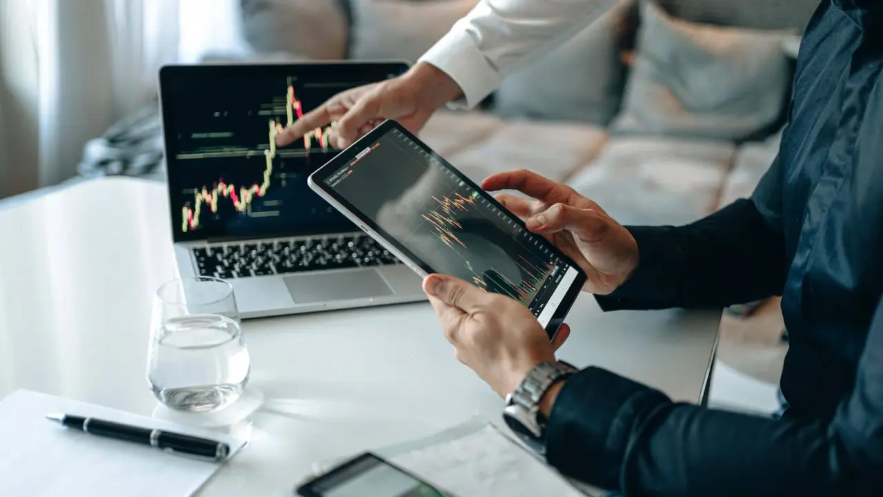 Un competidor de Ethereum se prepara para un cambio crucial: ¿cómo afectará esto a los precios?