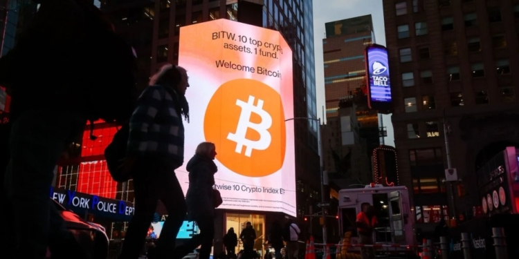El bitcoin lucha por recuperar el terreno perdido, pero se topa con una barrera en los 90.000 dólares.