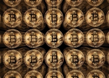 El bitcoin se despide del año con una sorprendente caída del 6% y alejado de sus récords históricos.