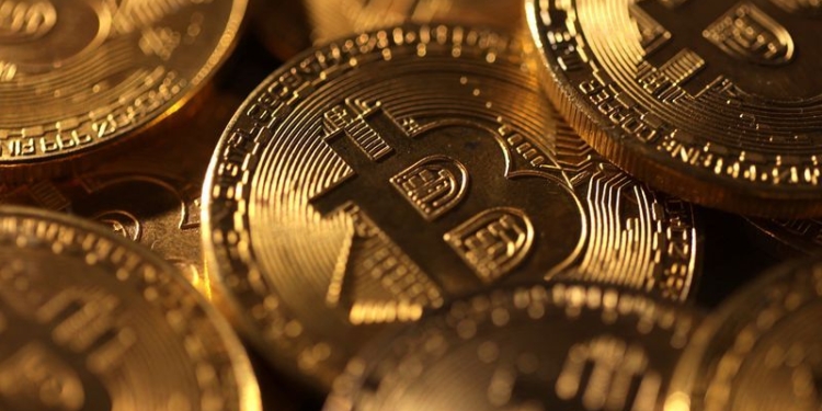 Morgan Stanley da un paso audaz hacia el futuro digital con su petición de ETFs de bitcoin y solana.