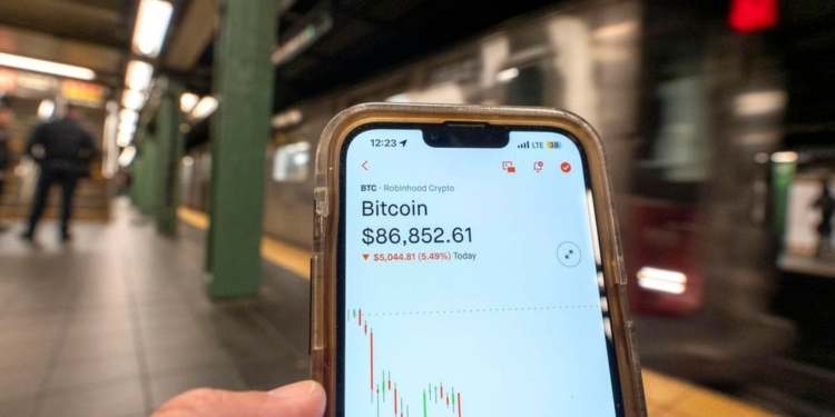Huelva da la bienvenida a las criptomonedas: los onubenses invierten casi 4.000 euros anuales en Bitcoin y USDC. 1 Huelva da la bienvenida a las criptomonedas: los onubenses invierten casi 4.000 euros anuales en Bitcoin y USDC.