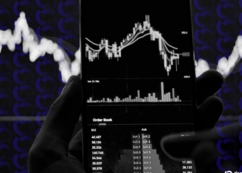 Caída Alarmante: Bitcoin y Solana Pierden Soporte Crucial y Abren Puertas a la Incertidumbre