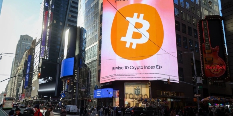 El bitcoin arranca la semana en un escenario convulso por las tensiones geopolíticas