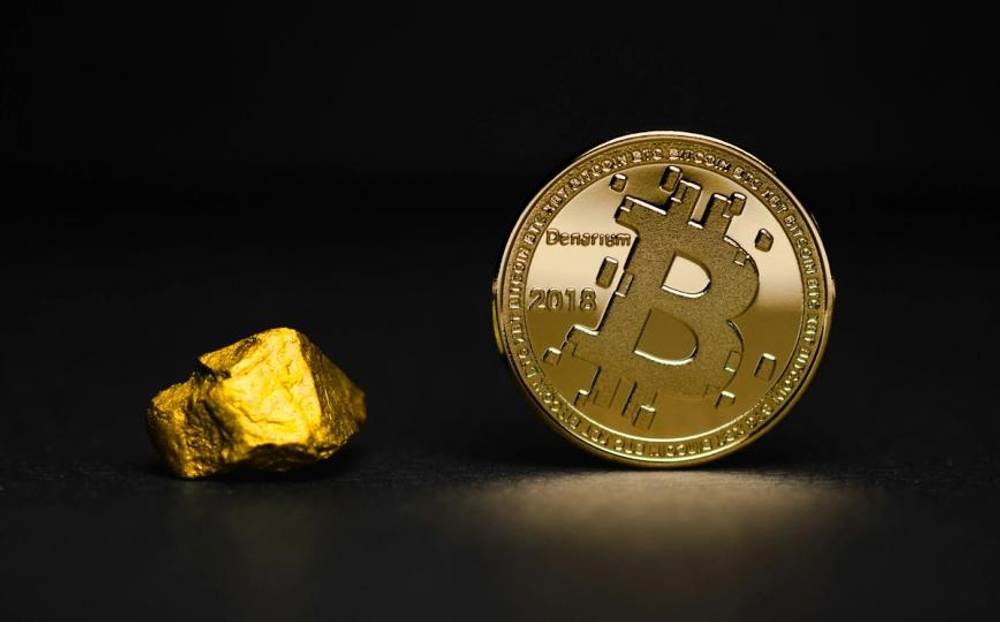 Advertencia de experto: El precio de Bitcoin podría desplomarse mientras el oro sigue su ascenso imparable 1 Advertencia de experto: El precio de Bitcoin podría desplomarse mientras el oro sigue su ascenso imparable
