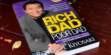 Kiyosaki desafía la incertidumbre del mercado y refuerza su confianza en Bitcoin y Ethereum