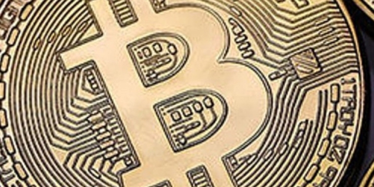 El bitcoin cae por debajo de los 70.000 dólares y el efecto Trump se desmorona