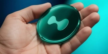 En medio del caos de Bitcoin y Ethereum, esta criptomoneda desafía la caída y se mantiene a flote.