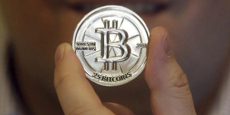 El desplome del Bitcoin: ¿Qué ha provocado la caída de casi el 50% en su valor? 1 El desplome del Bitcoin: ¿Qué ha provocado la caída de casi el 50% en su valor?