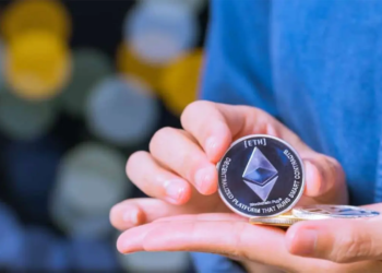 BlackRock impulsa su ETF de Ethereum con staking tras realizar una notable inversión