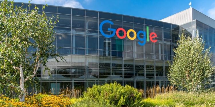 Alarma en Silicon Valley: tres ingenieros acusados de pasar secretos de Google a Irán 1 Alarma en Silicon Valley: tres ingenieros acusados de pasar secretos de Google a Irán