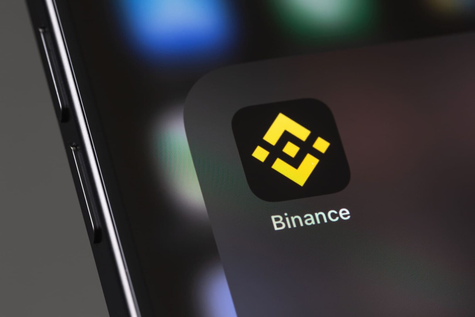 Binance acumula su mayor reserva de Bitcoin en 15 meses ¿prepara un movimiento que sacuda el mercado?