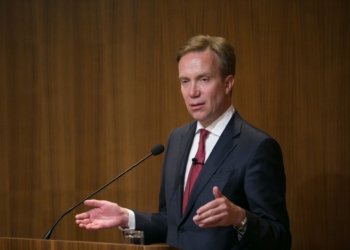 Sombra sobre Davos: Brende dimite tras presuntos vínculos con Epstein