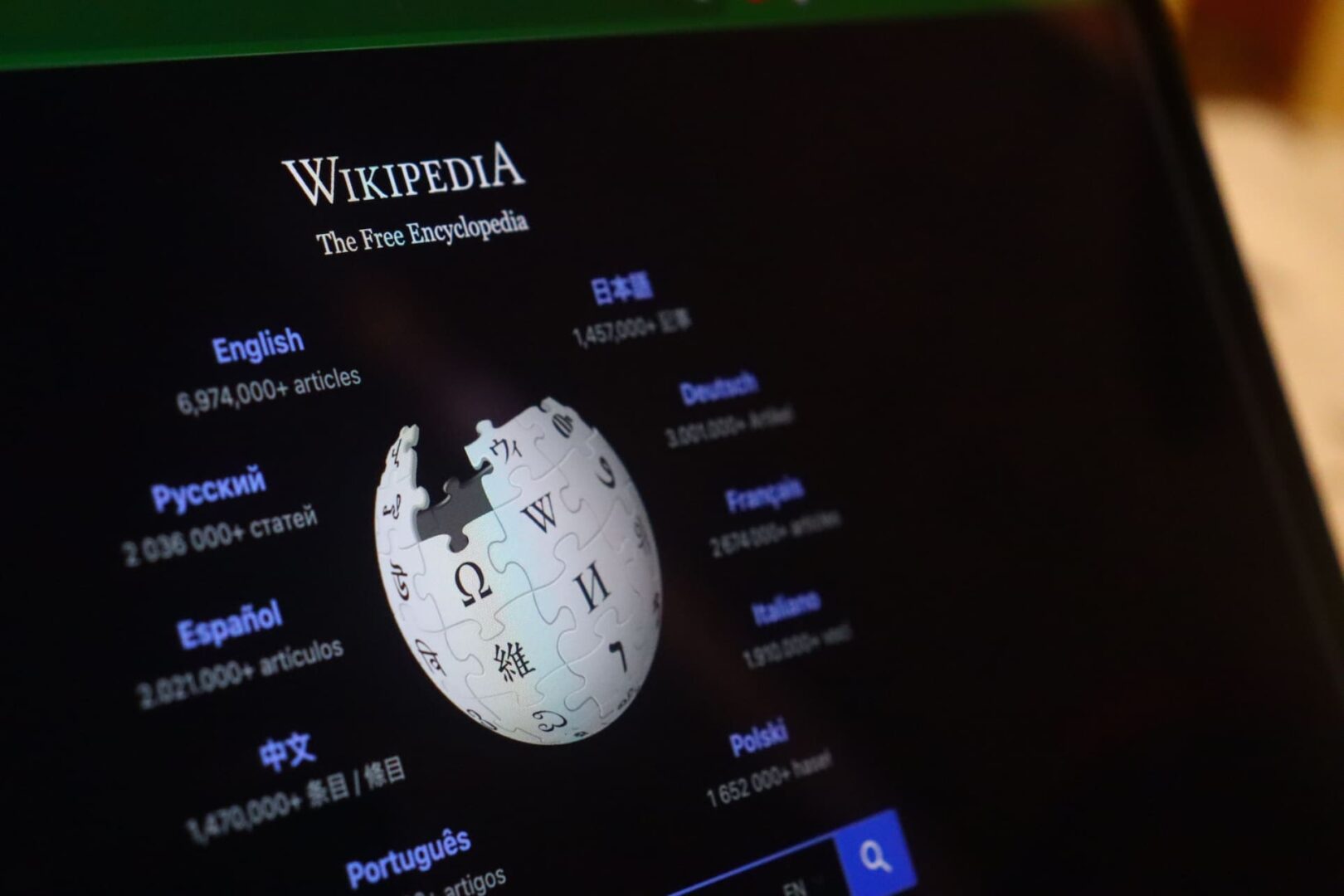 El fundador de Wikipedia proclama el fracaso de Bitcoin y vaticina su desplome por debajo de 10.000 dólares