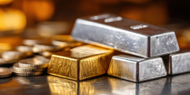 Plata se dispara 6% tras datos de inflación en EE.UU., oro sube 1% ¿qué está provocando el vuelco en los metales?