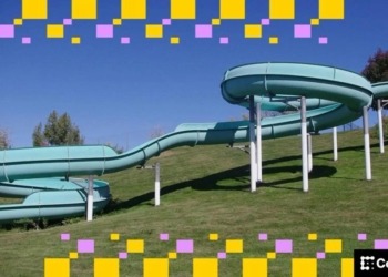 Bitcoin sufre una caída a $65,000: ¿Qué ocurre con Solana, XRP y Dogecoin que también se desploman un 6%? 4 Bitcoin sufre una caída a $65,000: ¿Qué ocurre con Solana, XRP y Dogecoin que también se desploman un 6%?