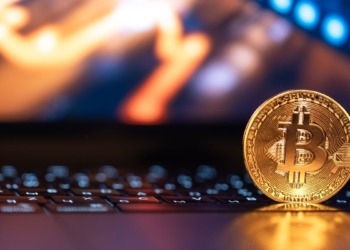 Descubre el fascinante mundo de los índices de criptomonedas y cómo puedes beneficiarte al invertir en ellos.