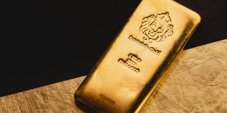 Mike McGlone lanza la alerta: ¿se ha acabado el rally del oro? El gurú que vigila los mercados anuncia el ocaso del auge del oro Alerta en Wall Street: un estratega clave pronostica el fin del brillo del oro