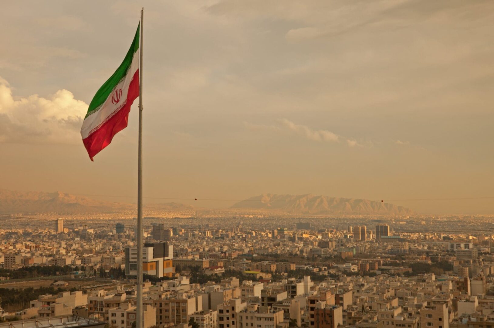 Nobitex resiste los ataques mientras 10 millones de dólares sacuden a los exchanges iraníes
