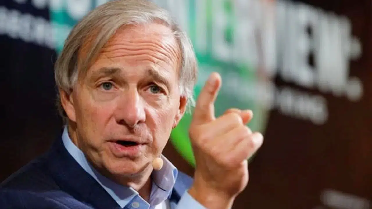 Ray Dalio pone en jaque a Bitcoin y apuesta por el oro como único refugio 1 Ray Dalio pone en jaque a Bitcoin y apuesta por el oro como único refugio