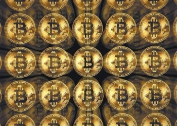 Bitcoin se dispara un 7% y se aproxima a los 73,000 dólares: ¿qué la impulsa? 4 Bitcoin se dispara un 7% y se aproxima a los 73,000 dólares: ¿qué la impulsa?