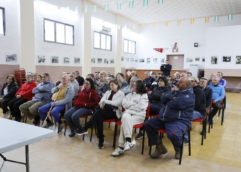 El Ayuntamiento se sumerge en las inquietudes de los vecinos de Solana de Torralba en un encuentro revelador.