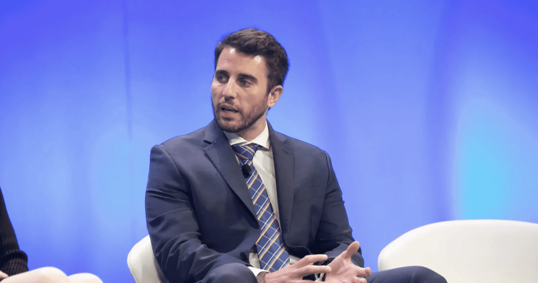 La jugada sorprendente de Pompliano: su empresa compra 450 Bitcoin en plena tormenta del mercado