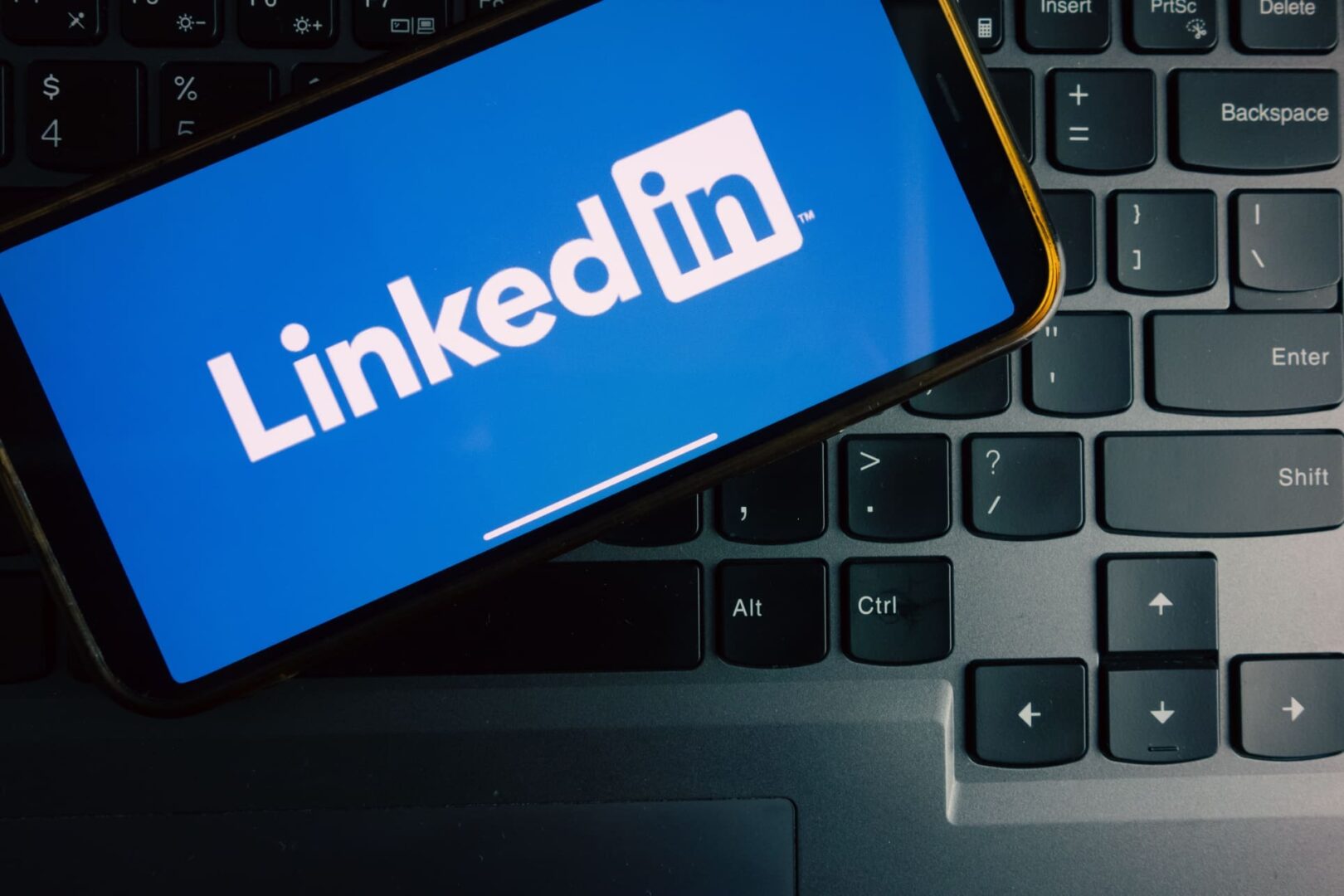 LinkedIn como cebo: qué esconde el nuevo ataque contra criptomonedas