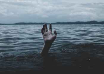 El hundimiento de Bitcoin arrastra al 77% de las riquezas corporativas al abismo.