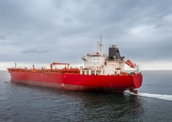 Trump desempolva ley marítima centenaria para intentar abaratar el precio del petróleo