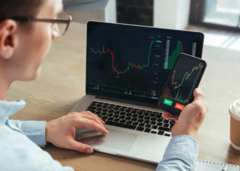 Descubre cuál de estas criptomonedas puede ser tu próxima gran inversión: Bitcoin, Ethereum o Solana. 4 Descubre cuál de estas criptomonedas puede ser tu próxima gran inversión: Bitcoin, Ethereum o Solana.