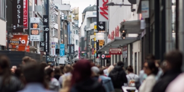 ¿Puede la guerra en Irán frenar la recuperación alemana? Confianza inversora en caída