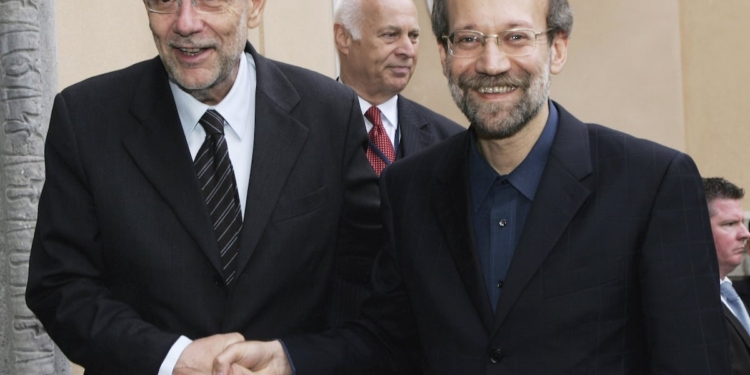 Javier Solana revela el lado inesperado de Ali Lariyaní: un negociador nuclear duro pero racional