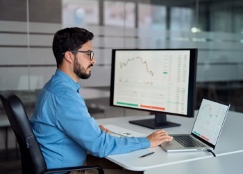 Acertó el máximo de 2025 y ahora lanza una advertencia: por qué Bitcoin no subirá pronto 4 Acertó el máximo de 2025 y ahora lanza una advertencia: por qué Bitcoin no subirá pronto