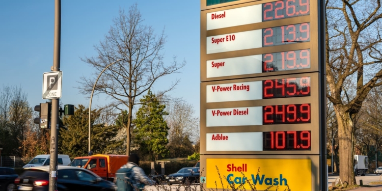 Berlín bajo la presión del crudo: inflación alcanza su nivel más alto en más de un año