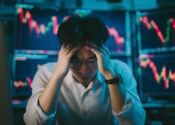 Los mercados asiáticos se desploman tras la crisis en Oriente Medio: ¿empieza un efecto dominó global? 4 Los mercados asiáticos se desploman tras la crisis en Oriente Medio: ¿empieza un efecto dominó global?