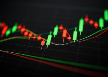 La gran ballena de Bitcoin desata la mayor avalancha de compras del último año.