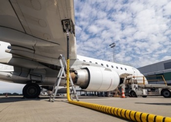 Bruselas toma cartas en el asunto: medidas urgentes para prevenir la falta de queroseno en Europa.